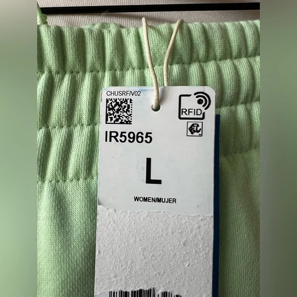 Women’s Adidas Originals Women’s Adicolor Essentials Fleece Joggers Size Large - Picture 3 of 5